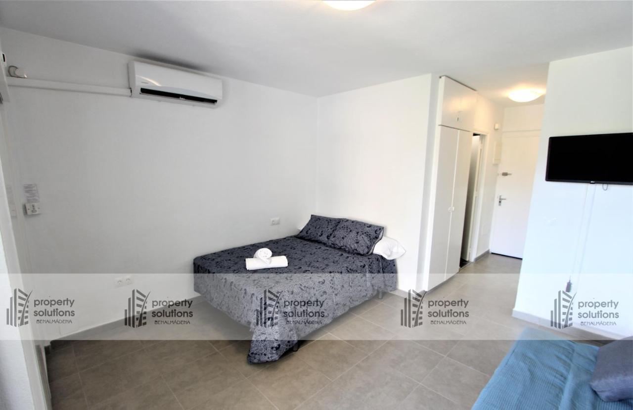 135 Agata Apartamentos. Piscina Y Playa. A Corta Distancia Del Centro. Benalmadena Bagian luar foto
