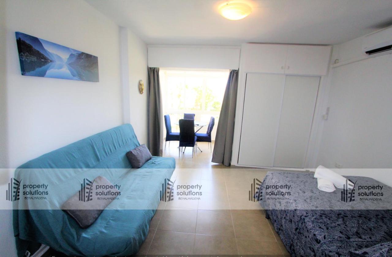 135 Agata Apartamentos. Piscina Y Playa. A Corta Distancia Del Centro. Benalmadena Bagian luar foto