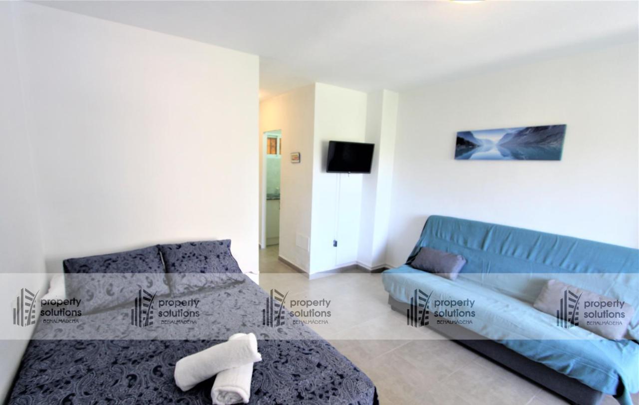 135 Agata Apartamentos. Piscina Y Playa. A Corta Distancia Del Centro. Benalmadena Bagian luar foto