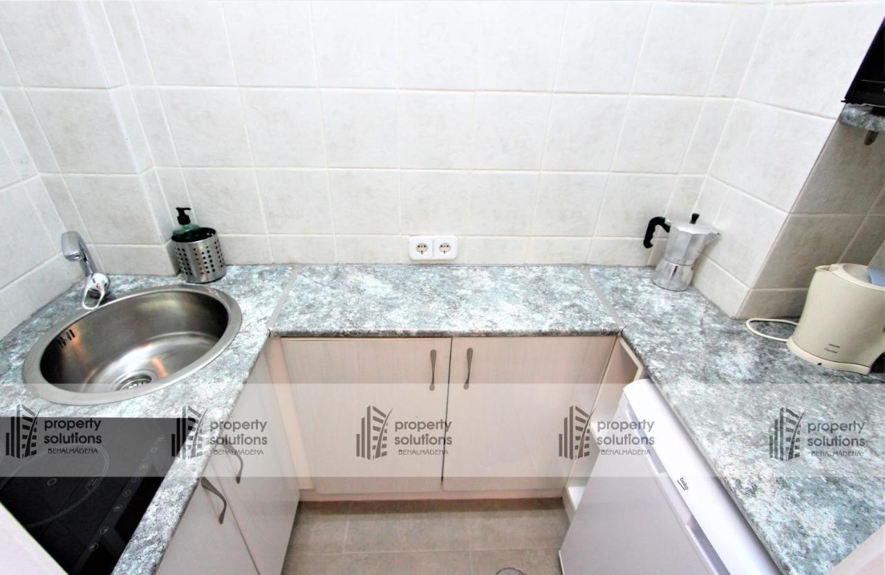 135 Agata Apartamentos. Piscina Y Playa. A Corta Distancia Del Centro. Benalmadena Bagian luar foto