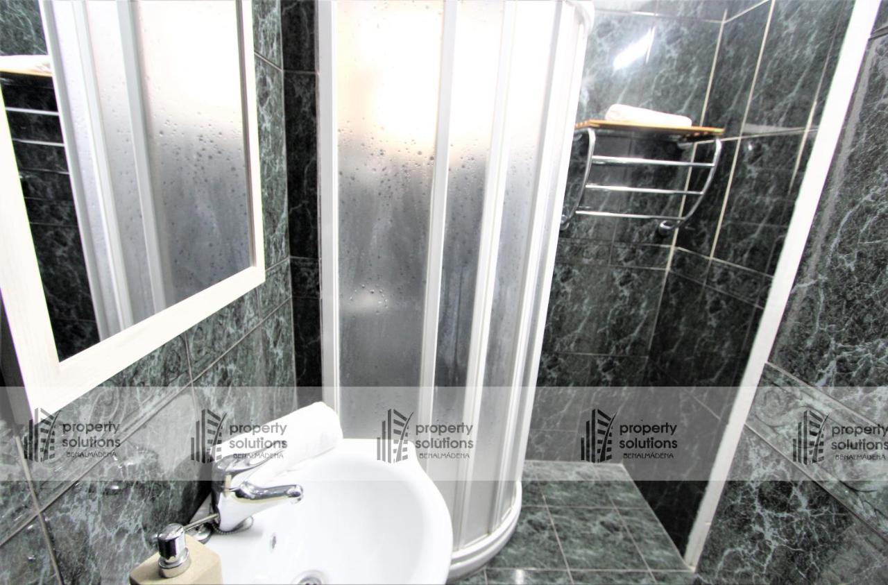 135 Agata Apartamentos. Piscina Y Playa. A Corta Distancia Del Centro. Benalmadena Bagian luar foto